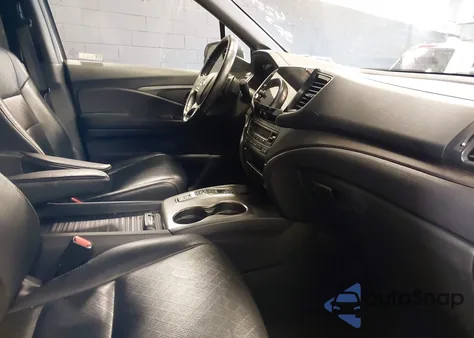 2020 Honda Passport Awd Ex-L z USA, uszkodzony, nr VIN 5FNYF8H52LB009336